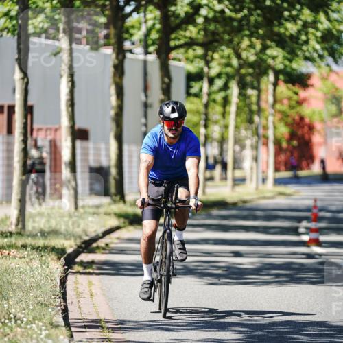 09.08.2026 - GEWOBA Citytriathlon Bremen Michael Burmester http://msf.ph/oto/9950100 09.08.2026 13:02:56 Radfahren 549, 597, 654, 681, 1105 meine-sportfotos.de