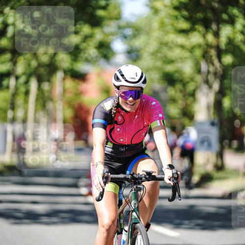 09.08.2026 - GEWOBA Citytriathlon Bremen Michael Burmester http://msf.ph/oto/9950108 09.08.2026 13:03:12 Radfahren 779, 898, 985, 1102 meine-sportfotos.de