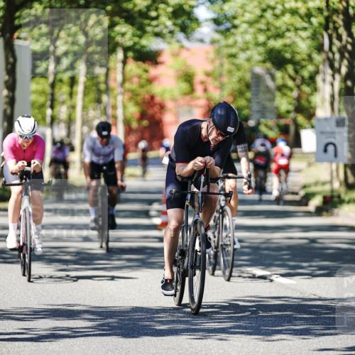 09.08.2026 - GEWOBA Citytriathlon Bremen Michael Burmester http://msf.ph/oto/9950126 09.08.2026 13:03:29 Radfahren 591, 616, 703, 735, 768, 885, 945, 985, 1106 meine-sportfotos.de