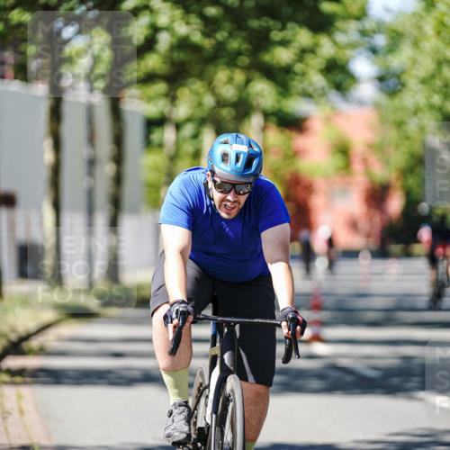 09.08.2026 - GEWOBA Citytriathlon Bremen Michael Burmester http://msf.ph/oto/9950141 09.08.2026 13:03:39 Radfahren 575, 591, 616, 698, 721, 735, 793, 835, 885, 945, 1106, 1122, 1157 meine-sportfotos.de