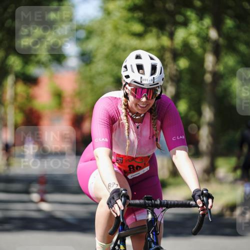 09.08.2026 - GEWOBA Citytriathlon Bremen Michael Burmester http://msf.ph/oto/9950150 09.08.2026 13:03:50 Radfahren 575, 646, 698, 721, 769, 793, 828, 835, 842, 891, 974, 1122, 1157 meine-sportfotos.de