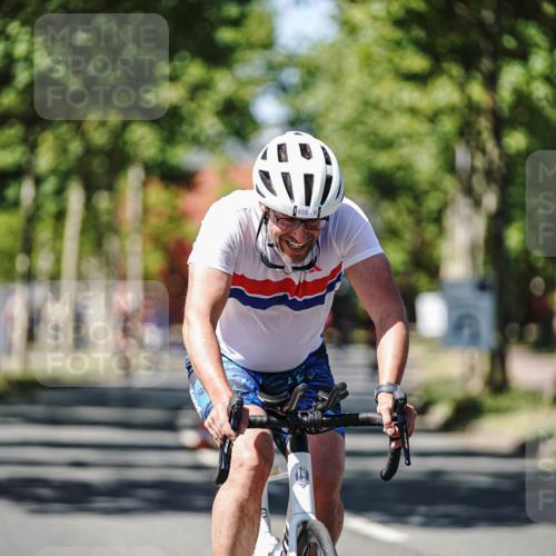09.08.2026 - GEWOBA Citytriathlon Bremen Michael Burmester http://msf.ph/oto/9950155 09.08.2026 13:03:56 Radfahren 646, 698, 769, 828, 842, 891, 974, 996, 1108, 1157 meine-sportfotos.de