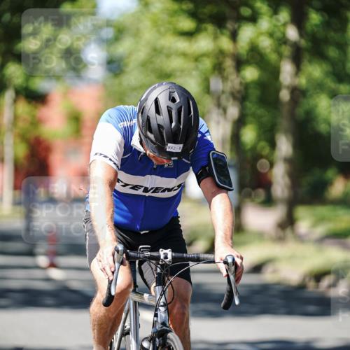 09.08.2026 - GEWOBA Citytriathlon Bremen Michael Burmester http://msf.ph/oto/9950159 09.08.2026 13:03:58 Radfahren 646, 698, 769, 828, 842, 891, 974, 996, 1108, 1157 meine-sportfotos.de
