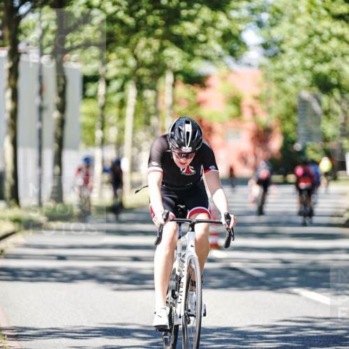 09.08.2026 - GEWOBA Citytriathlon Bremen Michael Burmester http://msf.ph/oto/9950172 09.08.2026 13:04:14 Radfahren 662, 853, 883, 941, 955, 1001 meine-sportfotos.de