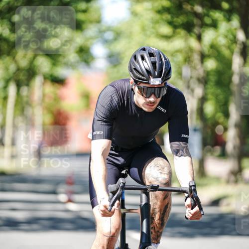 09.08.2026 - GEWOBA Citytriathlon Bremen Michael Burmester http://msf.ph/oto/9950196 09.08.2026 13:04:33 Radfahren 112, 569, 630, 692, 697, 881, 936, 962, 997, 1002, 1152 meine-sportfotos.de