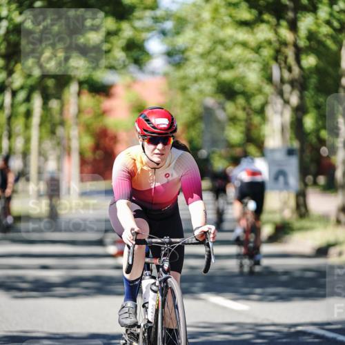 09.08.2026 - GEWOBA Citytriathlon Bremen Michael Burmester http://msf.ph/oto/9950221 09.08.2026 13:05:02 Radfahren 652, 738, 747, 773, 777, 908, 917, 922 meine-sportfotos.de