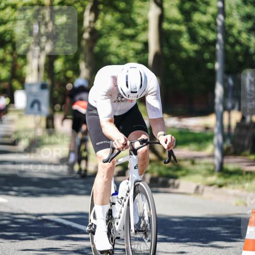 09.08.2026 - GEWOBA Citytriathlon Bremen Michael Burmester http://msf.ph/oto/9950227 09.08.2026 13:05:11 Radfahren 583, 652, 818, 830, 917, 922, 1139 meine-sportfotos.de