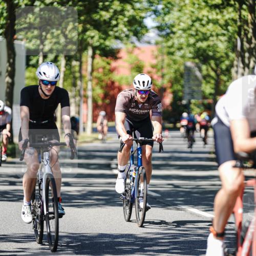 09.08.2026 - GEWOBA Citytriathlon Bremen Michael Burmester http://msf.ph/oto/9950244 09.08.2026 13:05:44 Radfahren 561, 593, 642, 958, 1116, 1145 meine-sportfotos.de