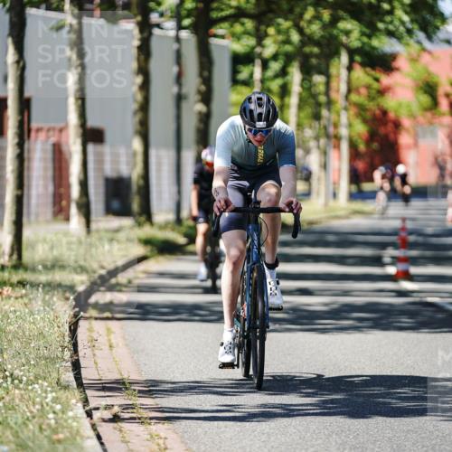 09.08.2026 - GEWOBA Citytriathlon Bremen Michael Burmester http://msf.ph/oto/9950264 09.08.2026 13:06:08 Radfahren 540, 547, 619, 913, 969 meine-sportfotos.de