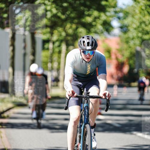 09.08.2026 - GEWOBA Citytriathlon Bremen Michael Burmester http://msf.ph/oto/9950265 09.08.2026 13:06:09 Radfahren 540, 547, 619, 765, 913, 969 meine-sportfotos.de