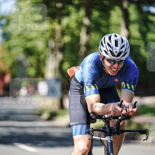 09.08.2026 - GEWOBA Citytriathlon Bremen Michael Burmester http://msf.ph/oto/9950292 09.08.2026 13:06:35 Radfahren 544, 554, 624, 644, 647, 683, 685, 811, 824, 882, 987 meine-sportfotos.de