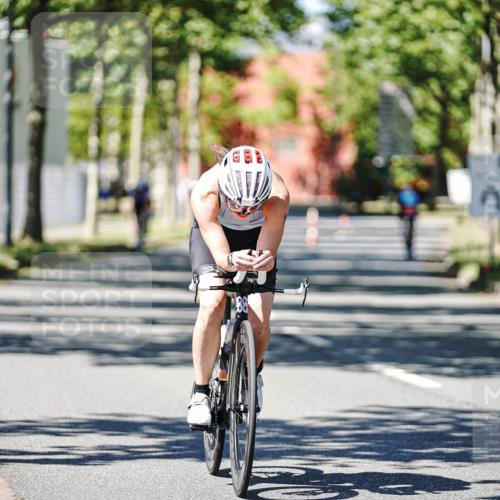 09.08.2026 - GEWOBA Citytriathlon Bremen Michael Burmester http://msf.ph/oto/9950300 09.08.2026 13:06:44 Radfahren 544, 554, 563, 624, 644, 811, 824, 874, 882, 983, 987 meine-sportfotos.de