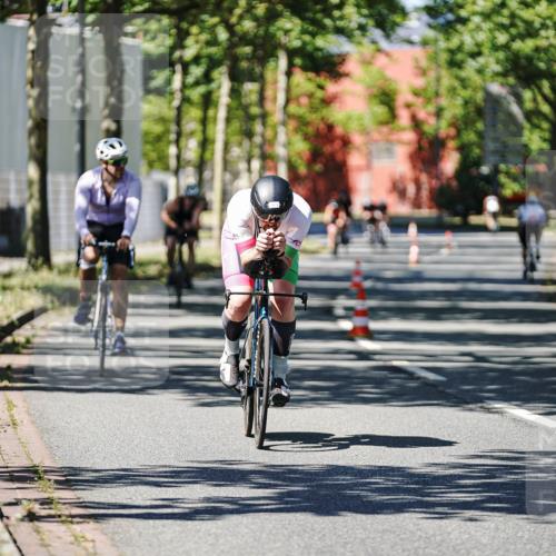09.08.2026 - GEWOBA Citytriathlon Bremen Michael Burmester http://msf.ph/oto/9950313 09.08.2026 13:07:00 Radfahren 563, 719, 784, 924, 983, 1008 meine-sportfotos.de
