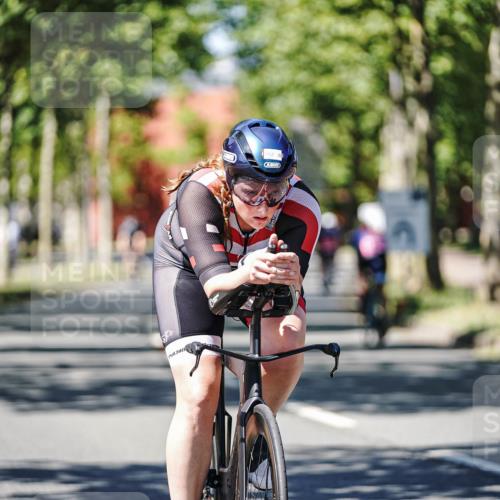 09.08.2026 - GEWOBA Citytriathlon Bremen Michael Burmester http://msf.ph/oto/9950341 09.08.2026 13:07:50 Radfahren 590, 648, 875, 932 meine-sportfotos.de