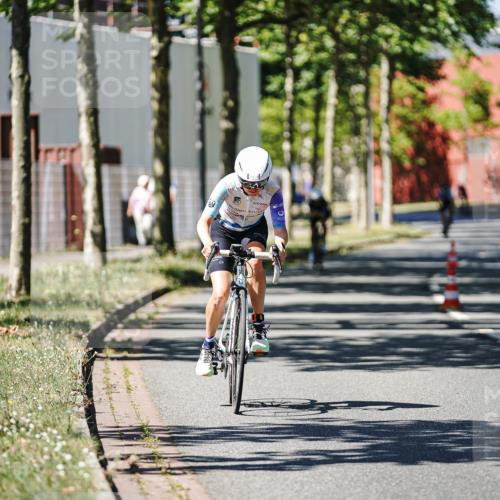 09.08.2026 - GEWOBA Citytriathlon Bremen Michael Burmester http://msf.ph/oto/9950353 09.08.2026 13:08:13 Radfahren 688, 710, 899, 979, 1150 meine-sportfotos.de