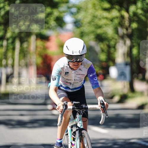 09.08.2026 - GEWOBA Citytriathlon Bremen Michael Burmester http://msf.ph/oto/9950354 09.08.2026 13:08:14 Radfahren 688, 710, 730, 899, 979, 1150 meine-sportfotos.de