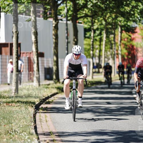 09.08.2026 - GEWOBA Citytriathlon Bremen Michael Burmester http://msf.ph/oto/9950364 09.08.2026 13:08:27 Radfahren 730, 820, 879, 899, 904, 979, 1016, 1137 meine-sportfotos.de
