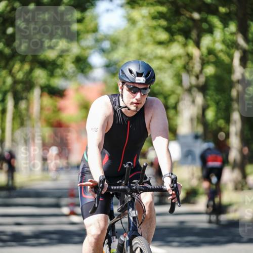 09.08.2026 - GEWOBA Citytriathlon Bremen Michael Burmester http://msf.ph/oto/9950377 09.08.2026 13:08:39 Radfahren 605, 686, 756, 820, 852, 879, 904, 1016, 1137 meine-sportfotos.de