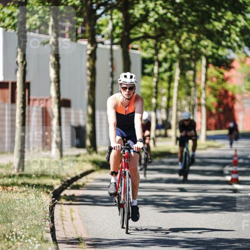 09.08.2026 - GEWOBA Citytriathlon Bremen Michael Burmester http://msf.ph/oto/9950381 09.08.2026 13:08:49 Radfahren 594, 605, 641, 686, 756, 852 meine-sportfotos.de