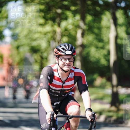 09.08.2026 - GEWOBA Citytriathlon Bremen Michael Burmester http://msf.ph/oto/9950393 09.08.2026 13:09:07 Radfahren 589, 724, 795, 899, 1133, 1143 meine-sportfotos.de
