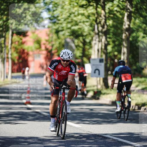 09.08.2026 - GEWOBA Citytriathlon Bremen Michael Burmester http://msf.ph/oto/9950412 09.08.2026 13:09:23 Radfahren 585, 724, 795, 826, 905, 999, 1103, 1114 meine-sportfotos.de
