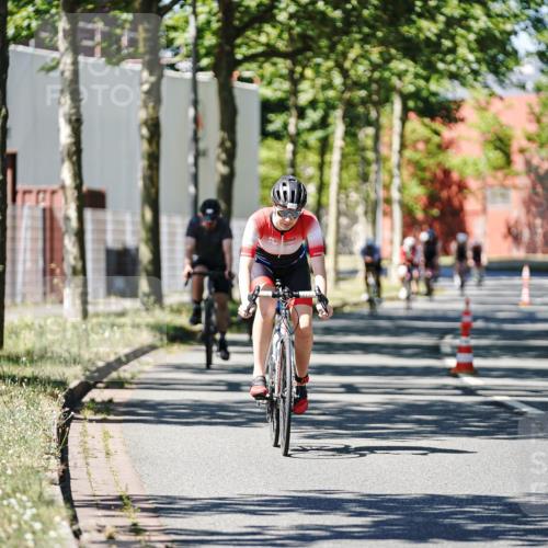 09.08.2026 - GEWOBA Citytriathlon Bremen Michael Burmester http://msf.ph/oto/9950430 09.08.2026 13:09:45 Radfahren 822, 877, 914, 946, 947, 963, 1009, 1013, 1129, 1141 meine-sportfotos.de