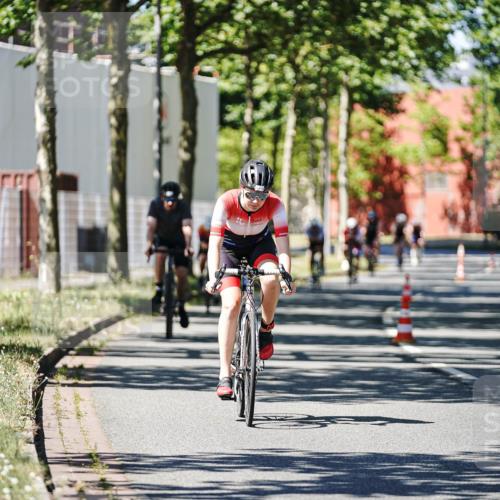 09.08.2026 - GEWOBA Citytriathlon Bremen Michael Burmester http://msf.ph/oto/9950431 09.08.2026 13:09:45 Radfahren 822, 877, 914, 946, 947, 963, 1009, 1013, 1129, 1141 meine-sportfotos.de