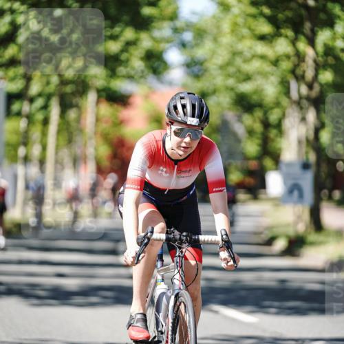 09.08.2026 - GEWOBA Citytriathlon Bremen Michael Burmester http://msf.ph/oto/9950433 09.08.2026 13:09:46 Radfahren 822, 877, 914, 946, 947, 963, 1009, 1013, 1129, 1141 meine-sportfotos.de