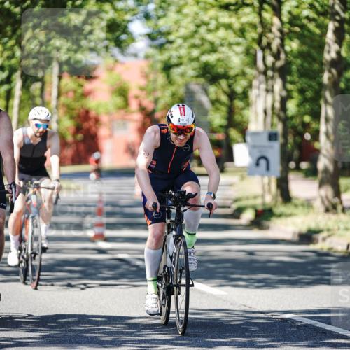 09.08.2026 - GEWOBA Citytriathlon Bremen Michael Burmester http://msf.ph/oto/9950443 09.08.2026 13:09:53 Radfahren 739, 799, 822, 880, 914, 947, 963, 1009, 1013, 1129, 1141 meine-sportfotos.de