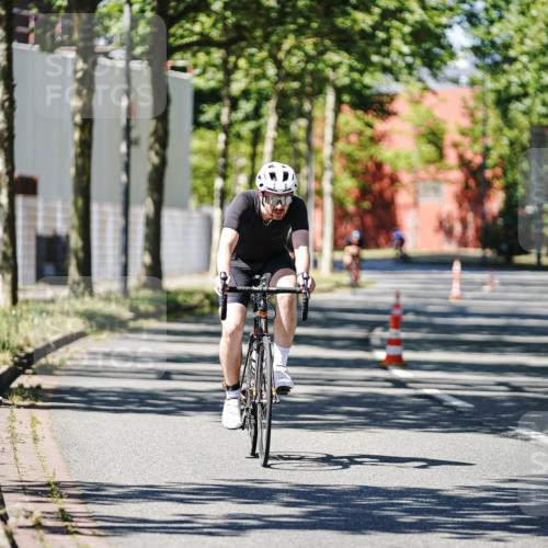 09.08.2026 - GEWOBA Citytriathlon Bremen Michael Burmester http://msf.ph/oto/9950472 09.08.2026 13:10:44 Radfahren 598, 716, 717, 823, 967 meine-sportfotos.de