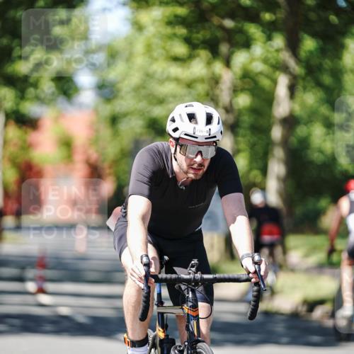 09.08.2026 - GEWOBA Citytriathlon Bremen Michael Burmester http://msf.ph/oto/9950475 09.08.2026 13:10:45 Radfahren 598, 716, 717, 750, 823, 967 meine-sportfotos.de