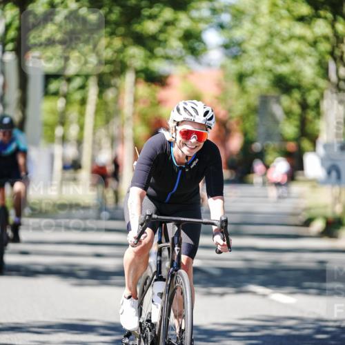 09.08.2026 - GEWOBA Citytriathlon Bremen Michael Burmester http://msf.ph/oto/9950484 09.08.2026 13:10:59 Radfahren 598, 600, 615, 749, 750, 794, 884, 964, 993 meine-sportfotos.de