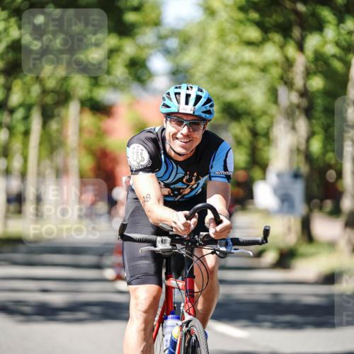 09.08.2026 - GEWOBA Citytriathlon Bremen Michael Burmester http://msf.ph/oto/9950511 09.08.2026 13:11:20 Radfahren 555, 566, 596, 639, 679, 728, 788, 792, 814 meine-sportfotos.de