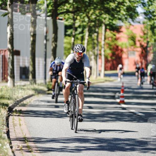 09.08.2026 - GEWOBA Citytriathlon Bremen Michael Burmester http://msf.ph/oto/9950534 09.08.2026 13:11:45 Radfahren 582, 609, 655, 726, 855, 867, 990, 1119 meine-sportfotos.de