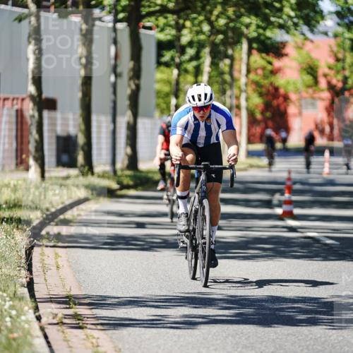 09.08.2026 - GEWOBA Citytriathlon Bremen Michael Burmester http://msf.ph/oto/9950536 09.08.2026 13:11:47 Radfahren 582, 609, 726, 855, 867, 990, 1119 meine-sportfotos.de