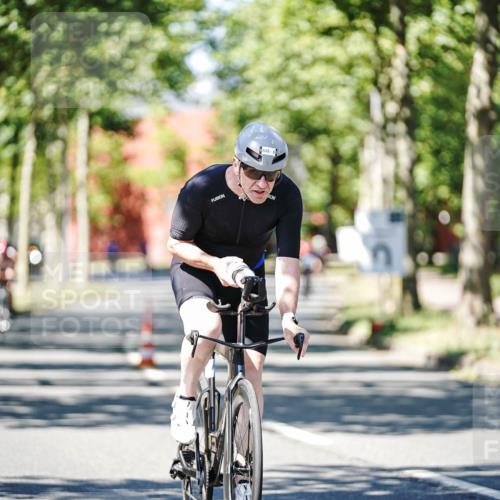09.08.2026 - GEWOBA Citytriathlon Bremen Michael Burmester http://msf.ph/oto/9950541 09.08.2026 13:11:54 Radfahren 609, 726, 783, 855, 867, 990, 1119 meine-sportfotos.de