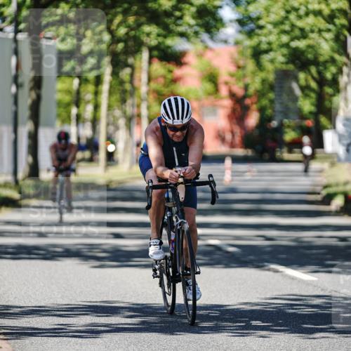 09.08.2026 - GEWOBA Citytriathlon Bremen Michael Burmester http://msf.ph/oto/9950543 09.08.2026 13:11:56 Radfahren 609, 726, 783, 848, 855, 867, 990, 1119 meine-sportfotos.de