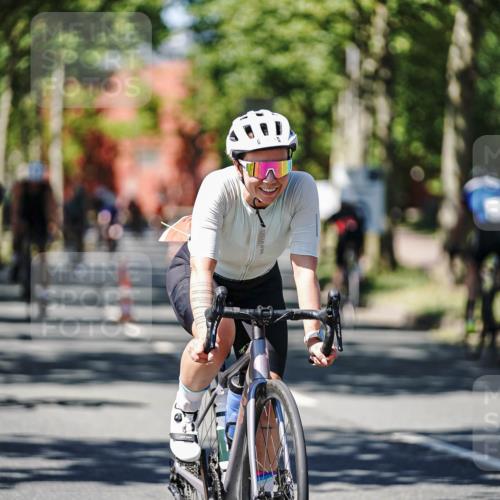 09.08.2026 - GEWOBA Citytriathlon Bremen Michael Burmester http://msf.ph/oto/9950552 09.08.2026 13:12:17 Radfahren 636, 638, 745, 758, 781, 812, 861, 909, 935, 981, 1015 meine-sportfotos.de
