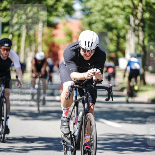 09.08.2026 - GEWOBA Citytriathlon Bremen Michael Burmester http://msf.ph/oto/9950554 09.08.2026 13:12:18 Radfahren 636, 638, 745, 758, 781, 812, 861, 864, 909, 935, 981, 1015, 1019 meine-sportfotos.de