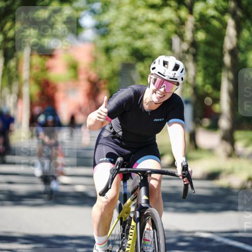 09.08.2026 - GEWOBA Citytriathlon Bremen Michael Burmester http://msf.ph/oto/9950560 09.08.2026 13:12:20 Radfahren 636, 638, 745, 758, 781, 812, 816, 846, 861, 864, 909, 935, 981, 1015, 1019 meine-sportfotos.de
