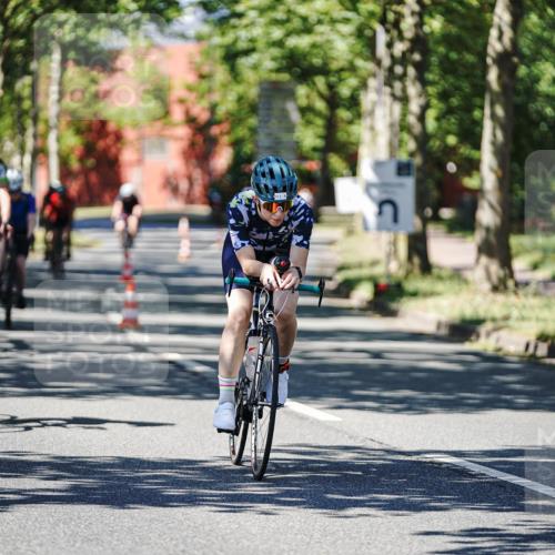 09.08.2026 - GEWOBA Citytriathlon Bremen Michael Burmester http://msf.ph/oto/9950561 09.08.2026 13:12:21 Radfahren 552, 636, 638, 745, 758, 781, 812, 816, 846, 861, 864, 909, 935, 981, 1015, 1019 meine-sportfotos.de