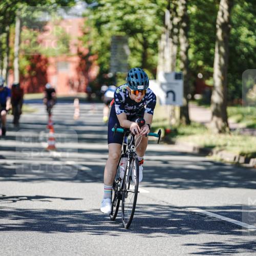 09.08.2026 - GEWOBA Citytriathlon Bremen Michael Burmester http://msf.ph/oto/9950562 09.08.2026 13:12:21 Radfahren 552, 636, 638, 745, 758, 781, 812, 816, 846, 861, 864, 909, 935, 981, 1015, 1019 meine-sportfotos.de