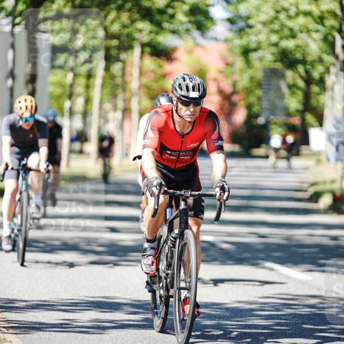09.08.2026 - GEWOBA Citytriathlon Bremen Michael Burmester http://msf.ph/oto/9950574 09.08.2026 13:12:26 Radfahren 552, 636, 638, 744, 745, 758, 781, 816, 846, 861, 864, 895, 909, 911, 935, 981, 1015, 1019, 1111 meine-sportfotos.de