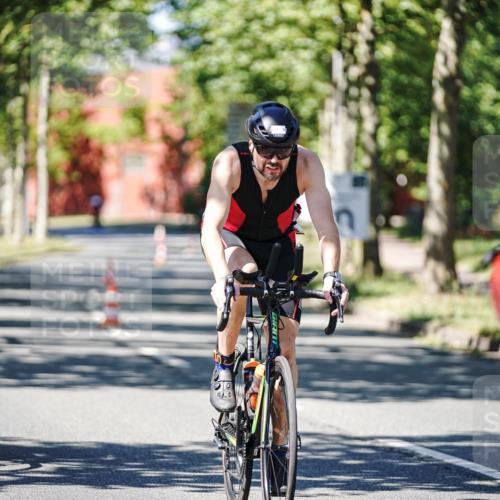 09.08.2026 - GEWOBA Citytriathlon Bremen Michael Burmester http://msf.ph/oto/9950576 09.08.2026 13:12:27 Radfahren 552, 636, 638, 744, 745, 758, 781, 816, 846, 861, 864, 895, 909, 911, 935, 981, 1015, 1019, 1111 meine-sportfotos.de