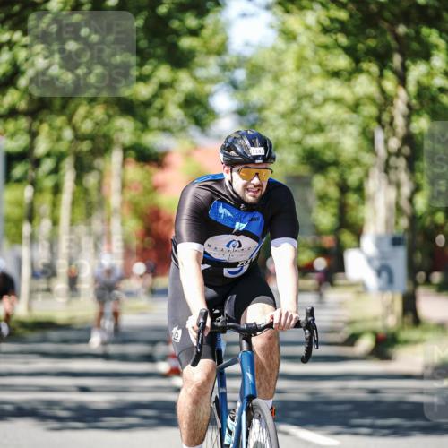 09.08.2026 - GEWOBA Citytriathlon Bremen Michael Burmester http://msf.ph/oto/9950593 09.08.2026 13:12:50 Radfahren 804, 960, 1006, 1142 meine-sportfotos.de