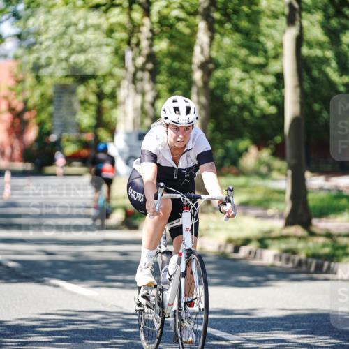 09.08.2026 - GEWOBA Citytriathlon Bremen Michael Burmester http://msf.ph/oto/9950595 09.08.2026 13:12:53 Radfahren 804, 960, 1006, 1138, 1142 meine-sportfotos.de