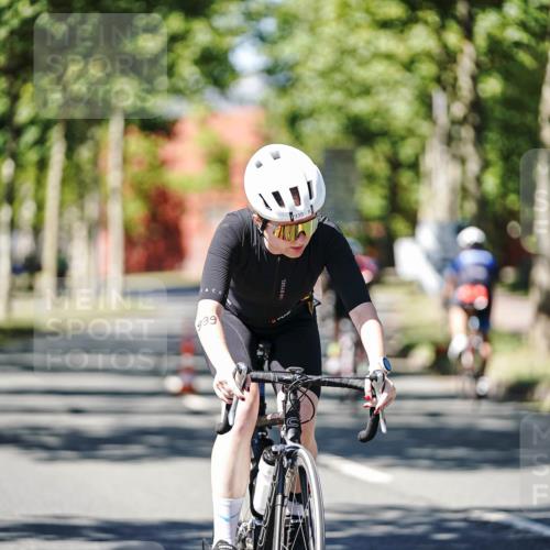 09.08.2026 - GEWOBA Citytriathlon Bremen Michael Burmester http://msf.ph/oto/9950600 09.08.2026 13:13:04 Radfahren 804, 939, 1006, 1118, 1138 meine-sportfotos.de
