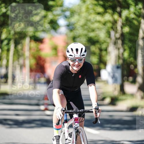09.08.2026 - GEWOBA Citytriathlon Bremen Michael Burmester http://msf.ph/oto/9950622 09.08.2026 13:13:46 Radfahren 568, 759, 763, 840, 897, 970, 1156 meine-sportfotos.de