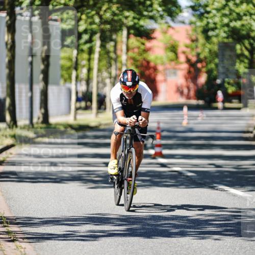09.08.2026 - GEWOBA Citytriathlon Bremen Michael Burmester http://msf.ph/oto/9950635 09.08.2026 13:14:02 Radfahren 840, 897, 938, 970, 1012 meine-sportfotos.de