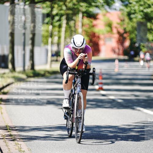 09.08.2026 - GEWOBA Citytriathlon Bremen Michael Burmester http://msf.ph/oto/9950646 09.08.2026 13:14:20 Radfahren 902, 912, 972, 1146, 1147 meine-sportfotos.de